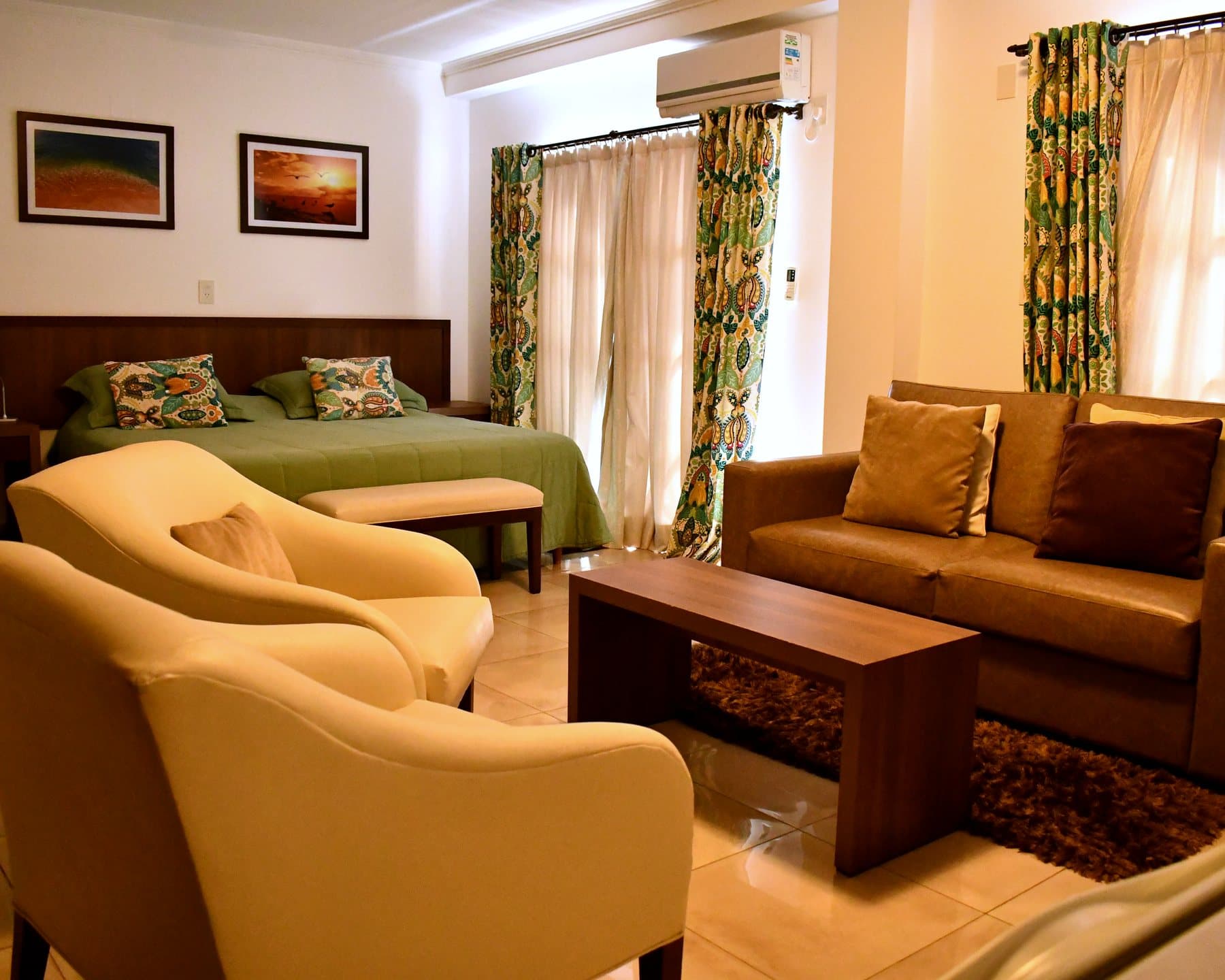 Suite Hotel Ceferino